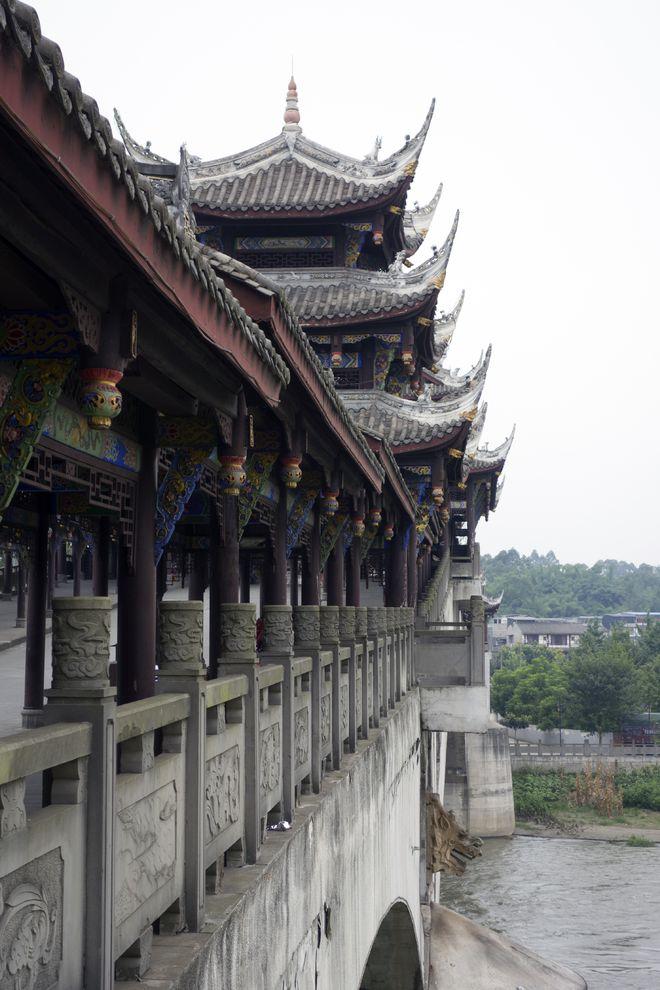 和女生聊天不知道聊什么怎么办，看看坏男生会怎么做